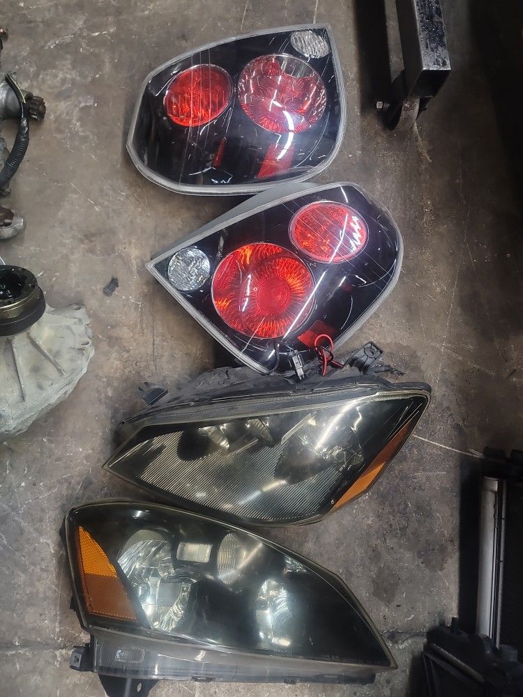 06 Nissan Altima Headlights An Taillights Part's