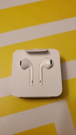 Original Apple Earphone
