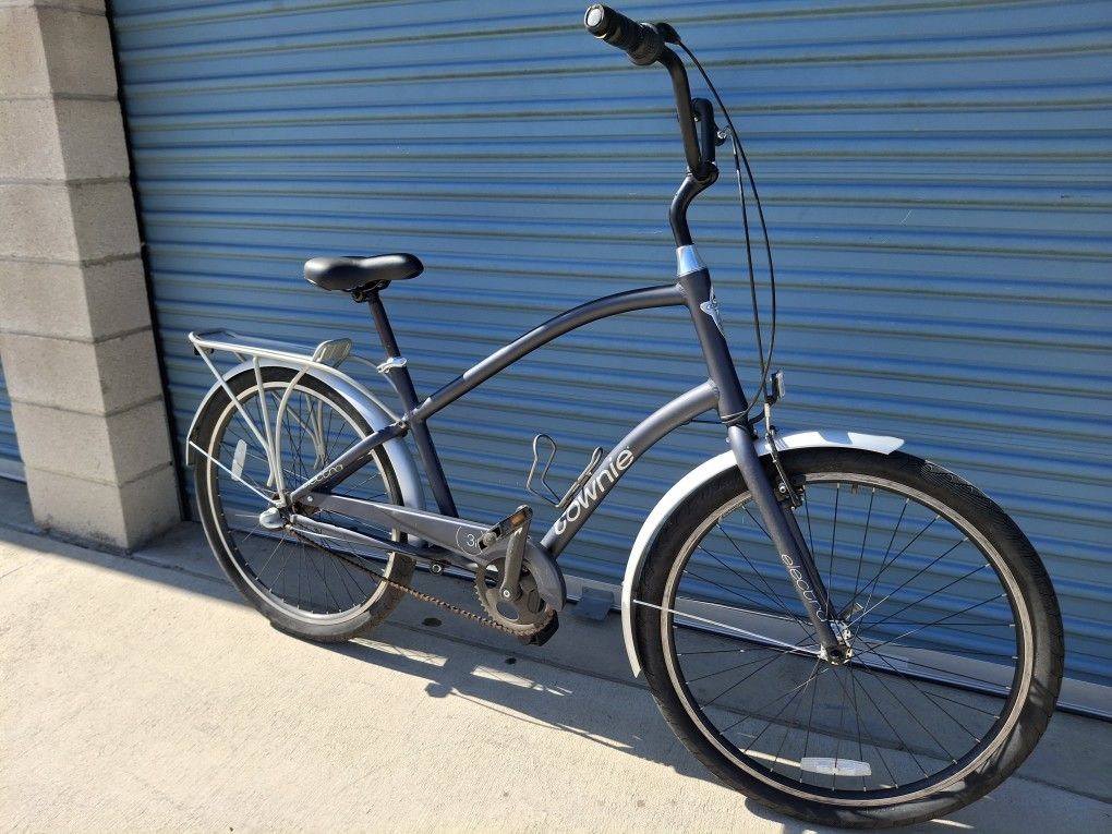 TOWNIE ELECTRA 3 SPEEDS TIRE 26 SIZE L