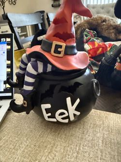 Halloween witch decor