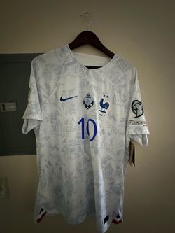 RARE Full Patched Nike 2022 France Away Kylian Mbappe #10 Dri-FIT ADV Men’s L 100% Authentic