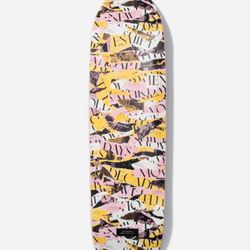 Nice Cruiser Skateboard 