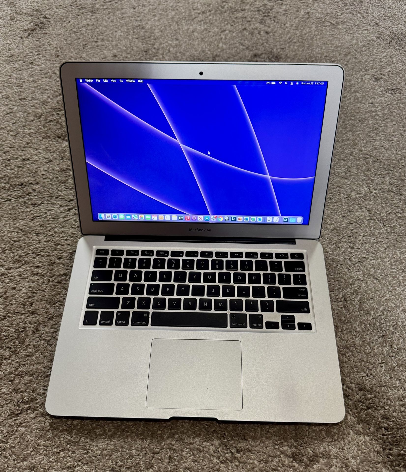 MacBook Air 13” 2017