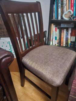 4 Dining chairs