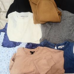 Lot Of Women's Clothes 