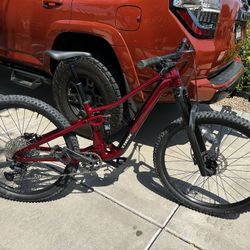 2025 Small Trek Top  Fuel