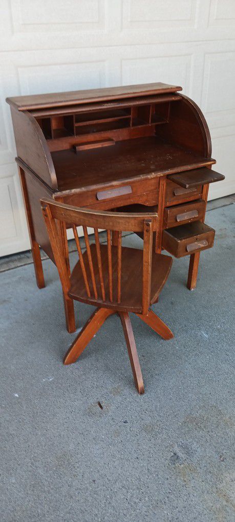 1940's Montgomery Ward's Child's Rolltop Desk And Chair