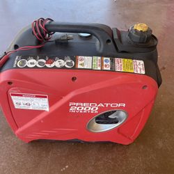 Generator Predator 2000 