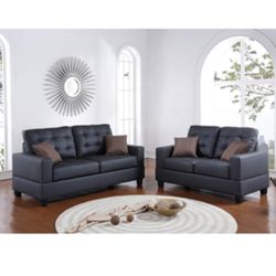 Comfortable Beautiful Sofa and Loveseat Set