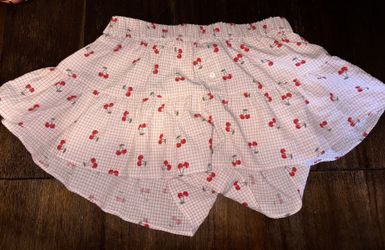 Women’s medium Cherry print shorts  , Thread of Luzz