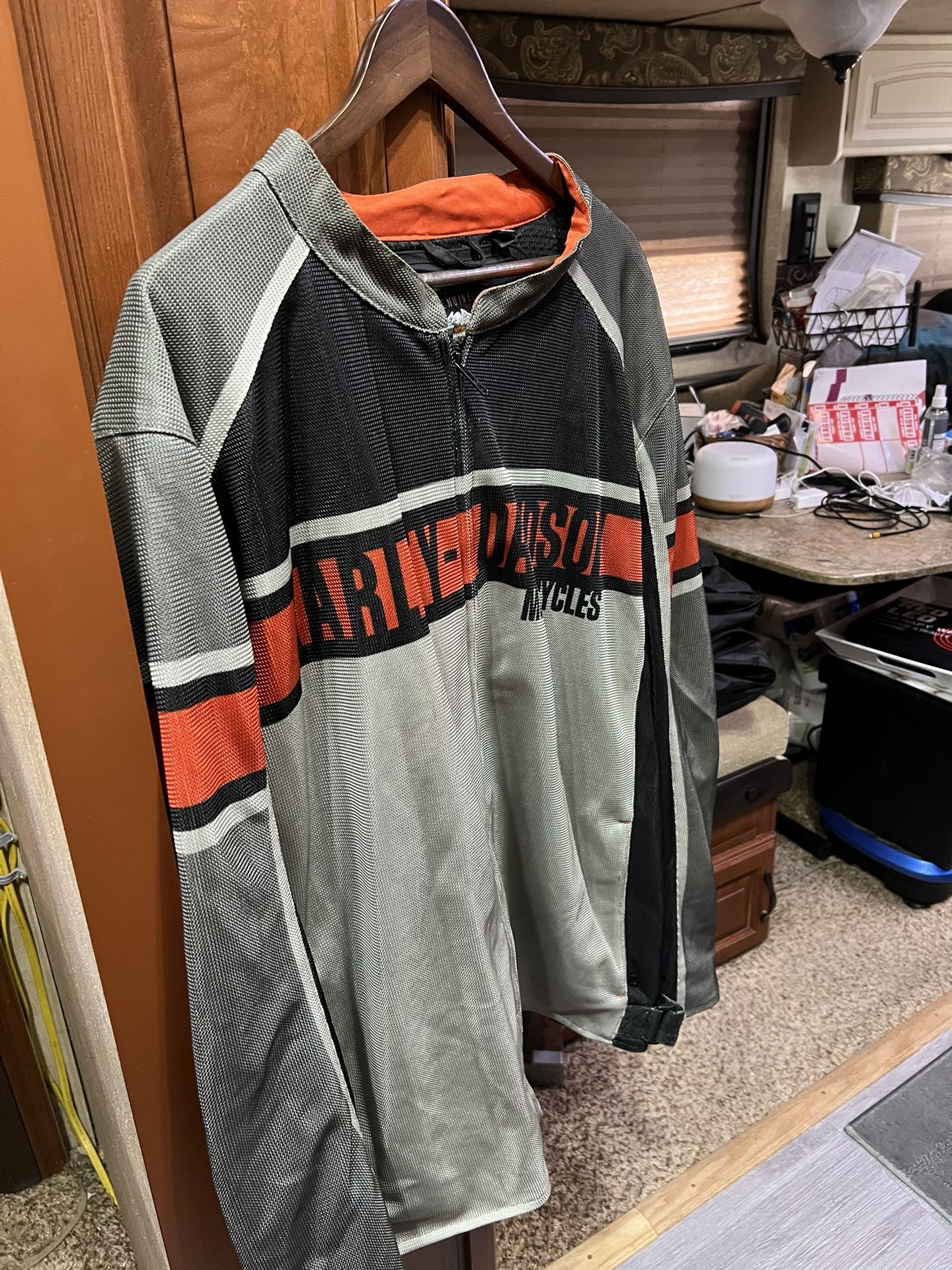 GENUINE HARLEY DAVIDSON JACKETS (2 )