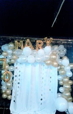 Beautiful Balloon Garland