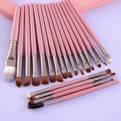 Makeup Brushes 