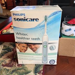 Phillips Sonicare Rechargeable sonic Toothbrush