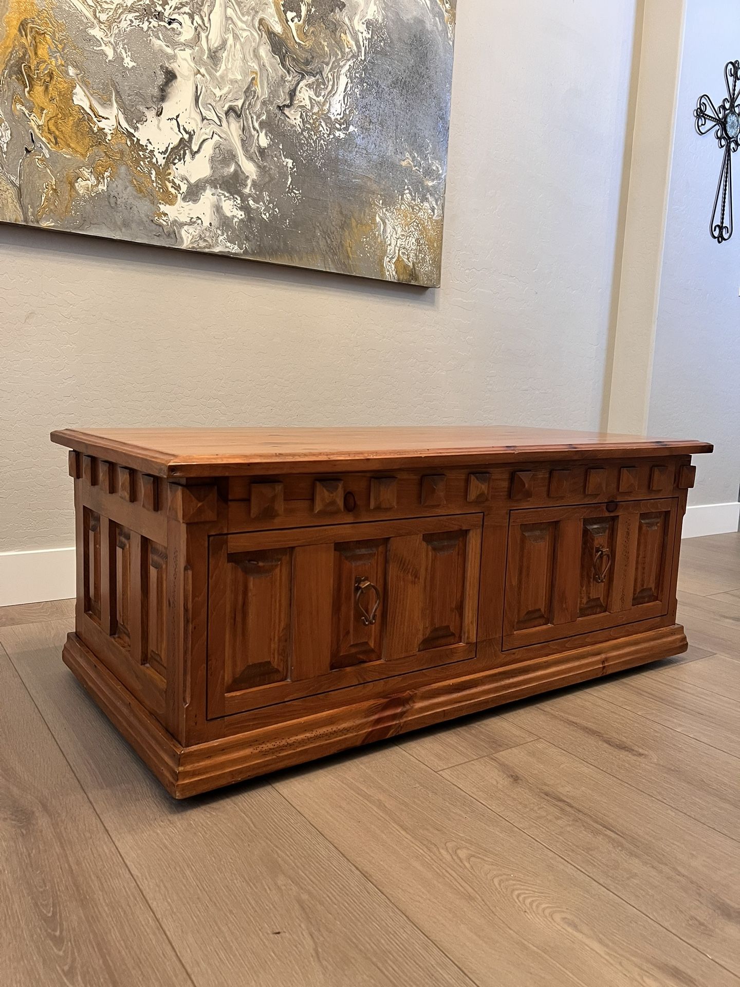 Antique Solid Wood Lift Top Trunk Chest Coffee Table On Wheels