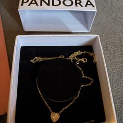 Pandora Sparkling Heart Collier Necklace