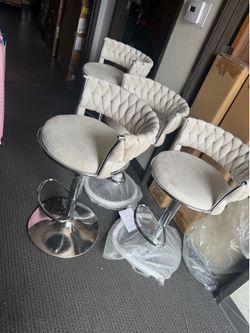 Bar stools set of 4