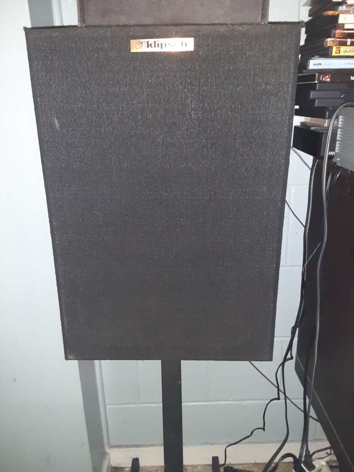 Klipsch speakers two sided