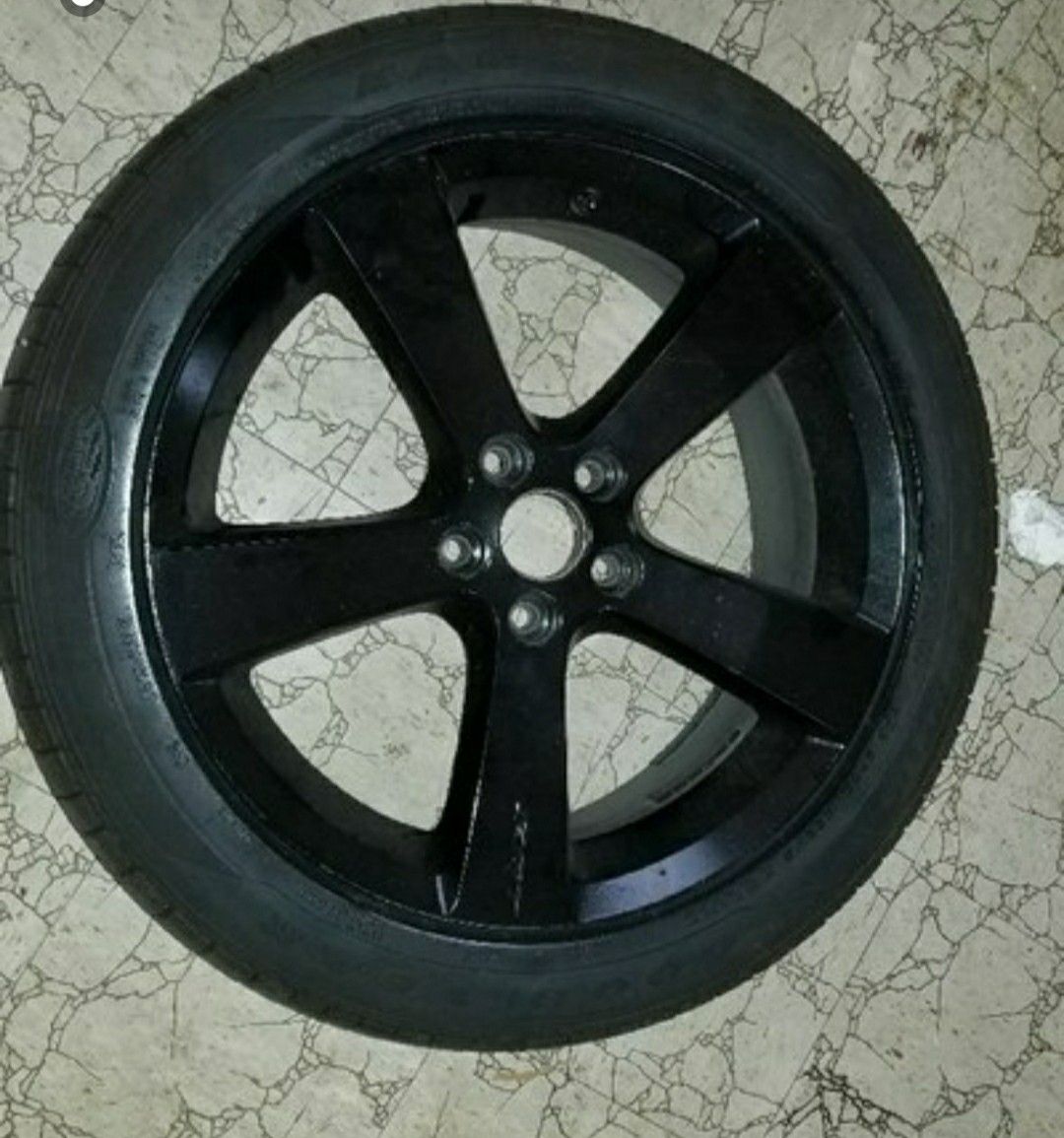 Dodge Caliber SRT 4 black rims 19"