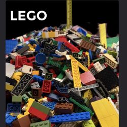 HUGE 26 lb LEGO Lot (7 Inches Deep!) + Free Book 🧱 Price: $210 Description: Clearing out a massive collection of LEGOs. This isn't just a small box—i