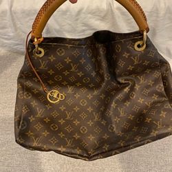 Louis Vuitton Bag