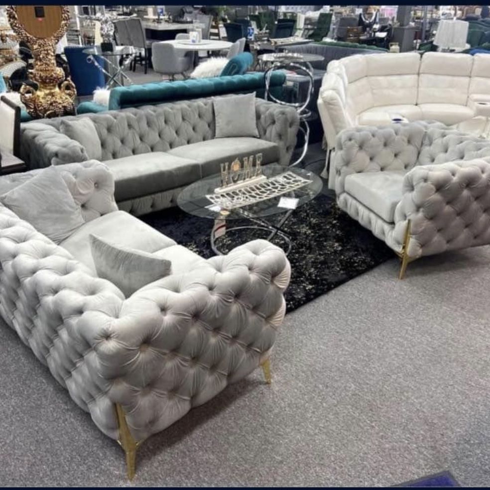 Tufted Sofa Sectional Queen Cal King Bedroom Set