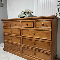 Dresser, Cajonera