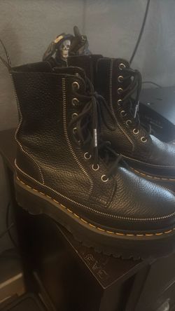 Doc Martens Vintage Zipper Boots Size 7 W
