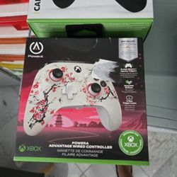 XBOX Controllers And Headset