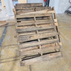 * FREE Pallets*