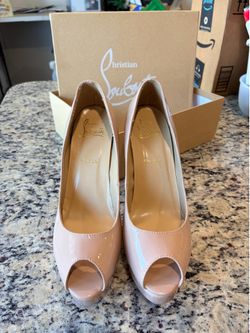 Christian Louboutin Lady Peep 150 Patent Leather Platform Pumps