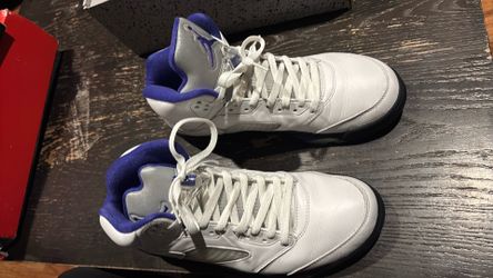 Nike Air Jordan 5 Retro Concord Purple White Black Size 11.5
