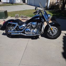 Honda VTX1300 Cruiser