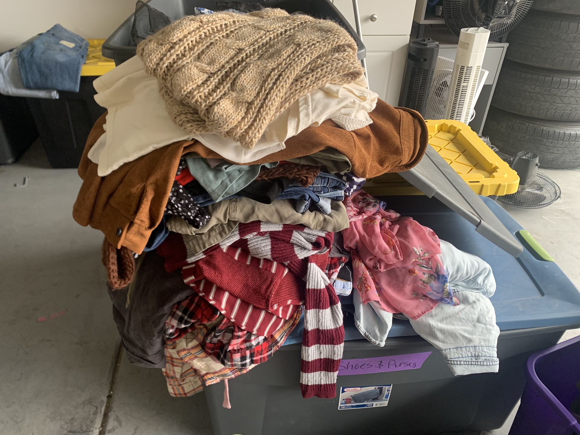 Women’s Mix Clothing Size Large