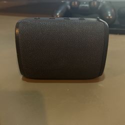 Waterproof Speaker With Charger