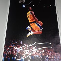 Kobe Bryant Reverse Dunk Canvas Poster Los Angeles Lakers 8 Black Mamba Gift Set