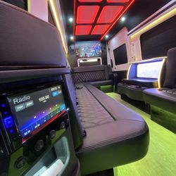 Party Bus 3500 Extended
