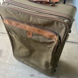 6 Pc Hartmann Luggage Set