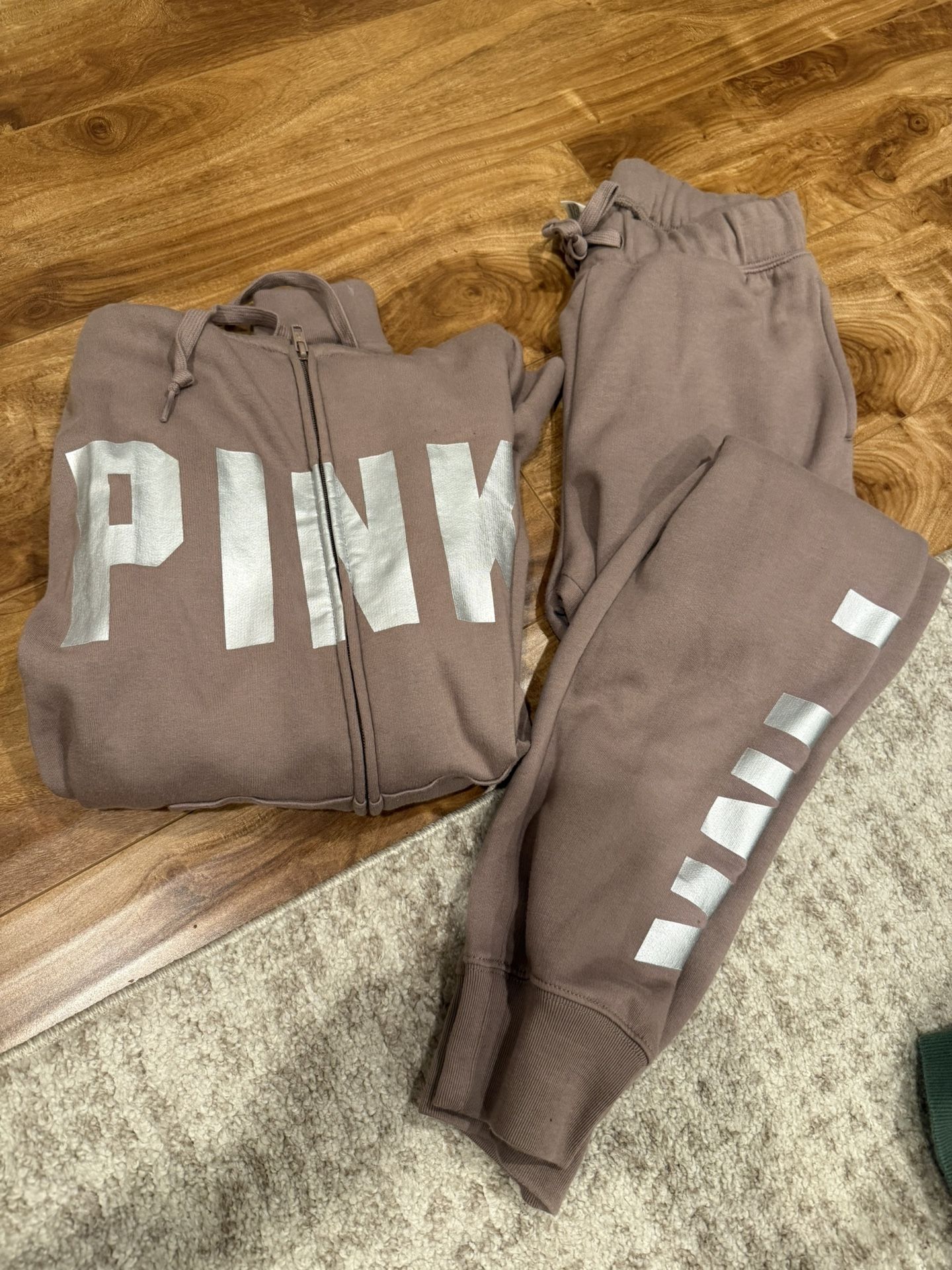 Women Victoria Secret Pink Sweatsuit