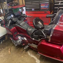 1(contact info removed) cc Aspencade  Honda Goldwing Honda Aspencade