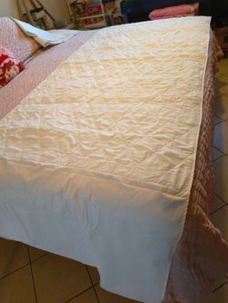 Mattress pads King size and twin size