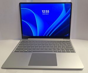 Microsoft Surface Laptop Go – Core i5 – 128GB SSD – Touchscreen