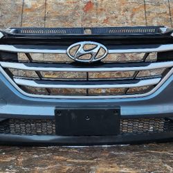 2016 2017 2018 HYUNDAI TUCSON FRONT BUMPER COVER OEM 86511-D3000

