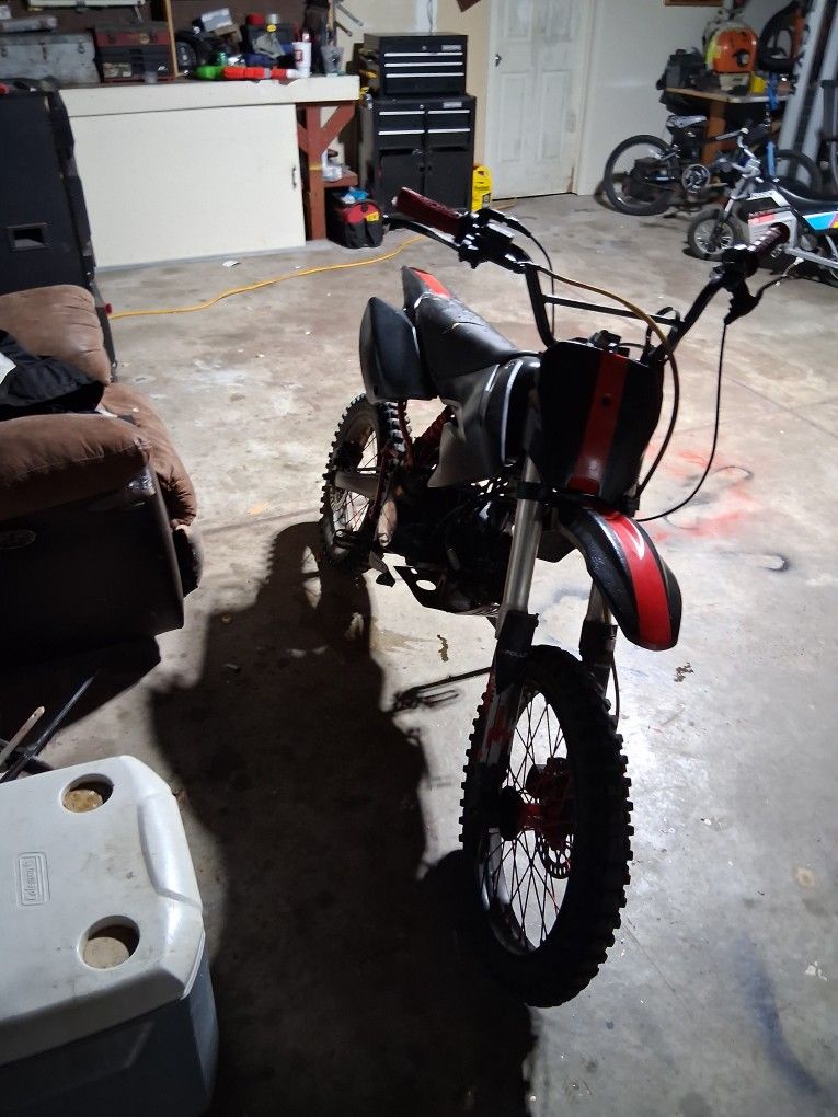 125cc Apollo Pit Bike