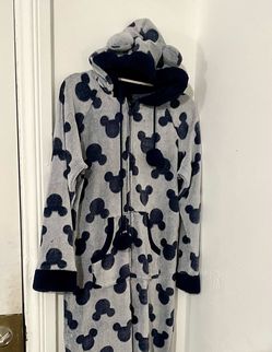 ADORABLE ADULT DISNEY “ONESIE” …SZ M
