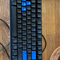 Ducky mechanical keyboard 