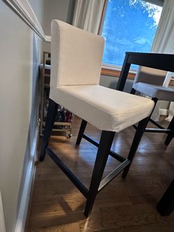 IKEA HENRIKSDAL hightop chairs with cream covers x4