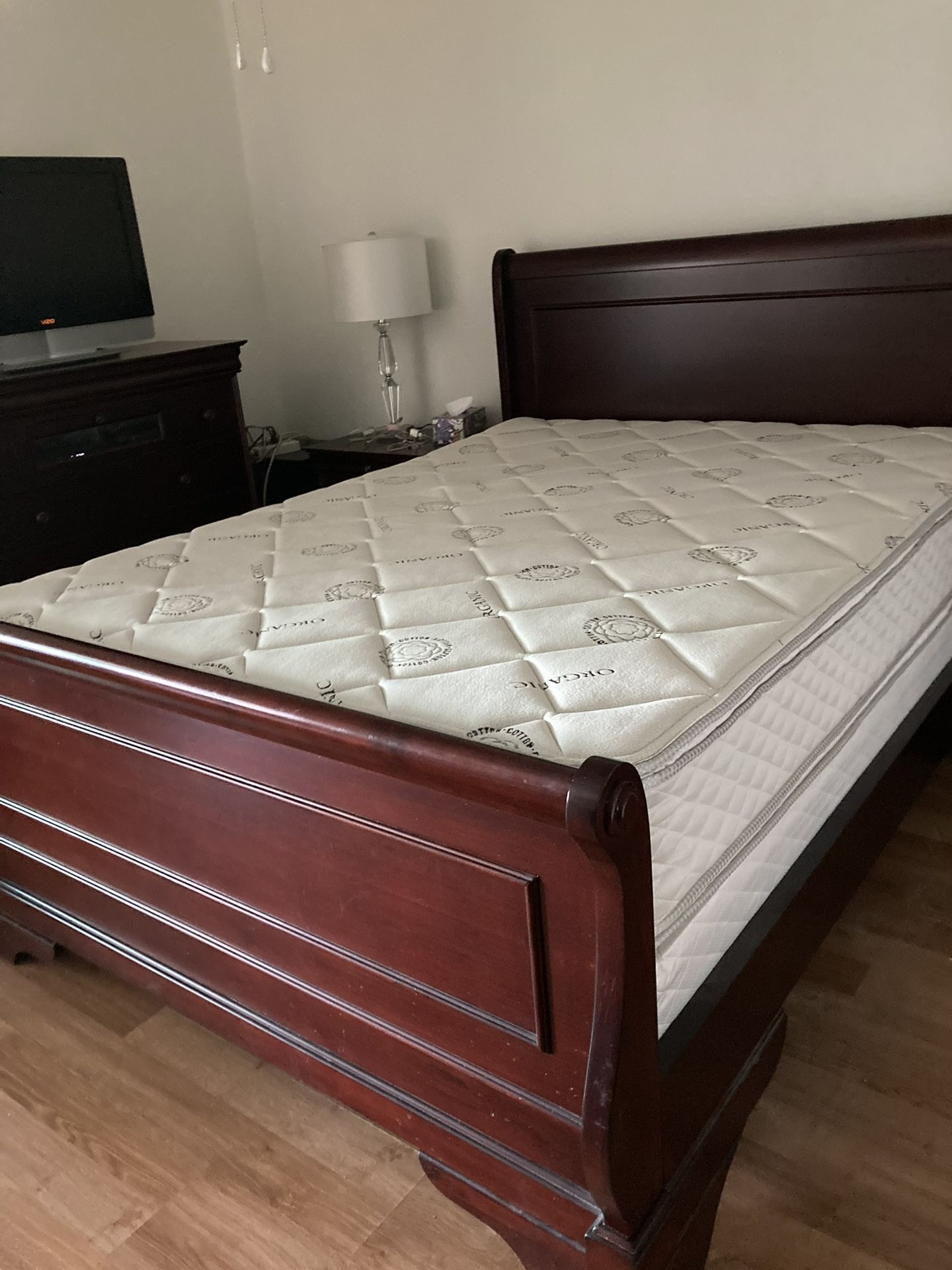 Queen Size Bed