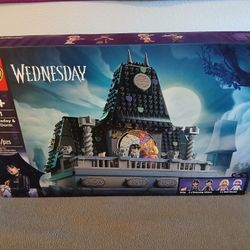 Lego Wednesday And Enid's Dorm Room (76781) - Brand New!