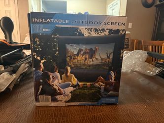 Outdoor inflatable movie screen